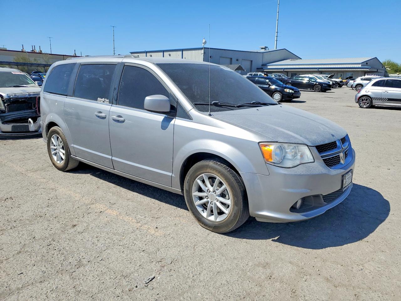 Dodge Caravan Sxt