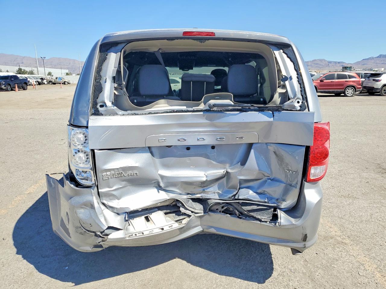 Dodge Caravan Sxt