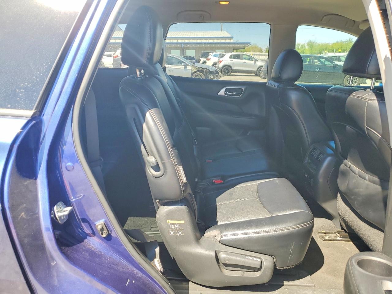 Nissan Pathfinder Sl
