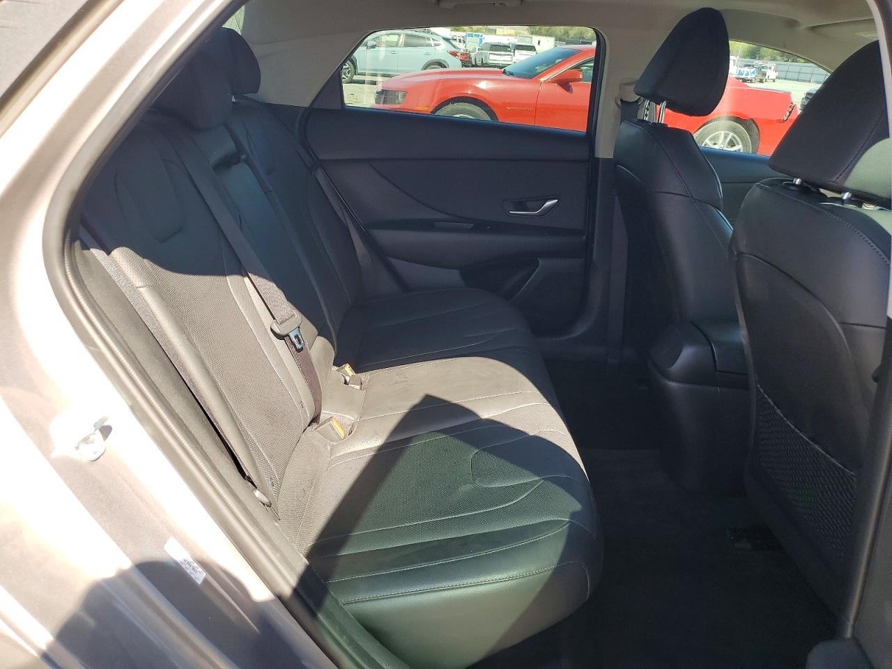 Hyundai ELANTRA Limited