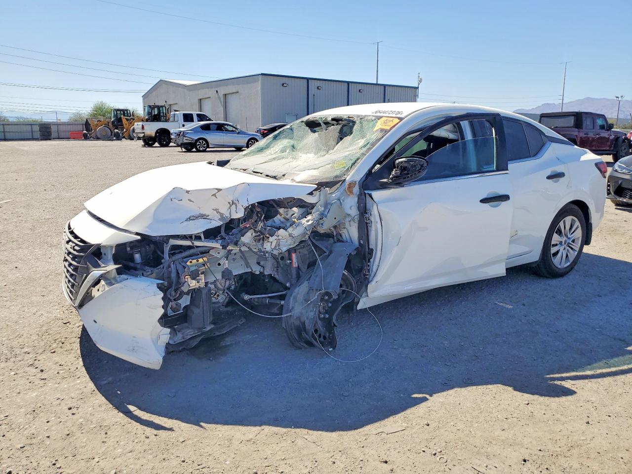 Salvage Nissan Sentra Image