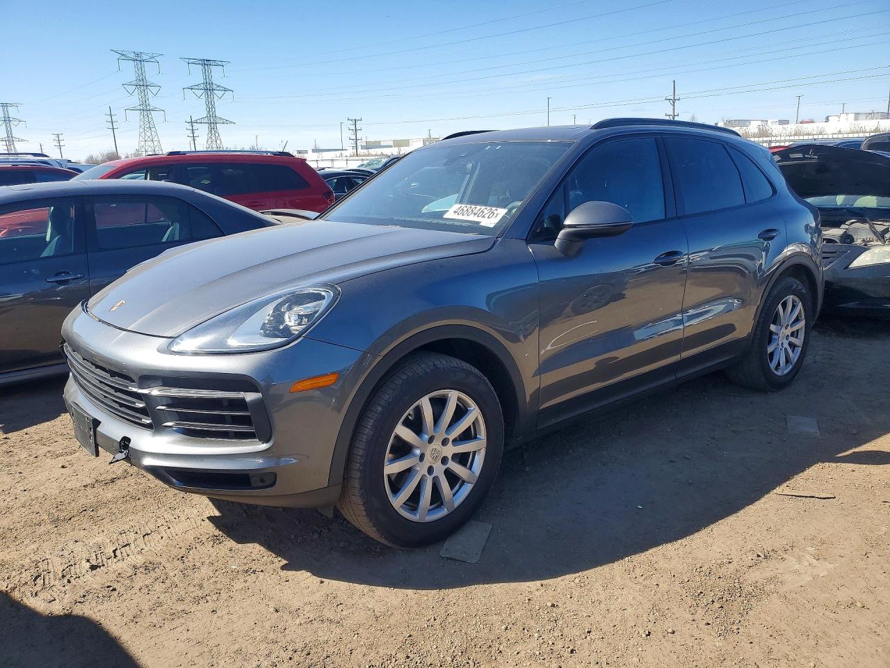 Salvage Porsche Cayenne Image