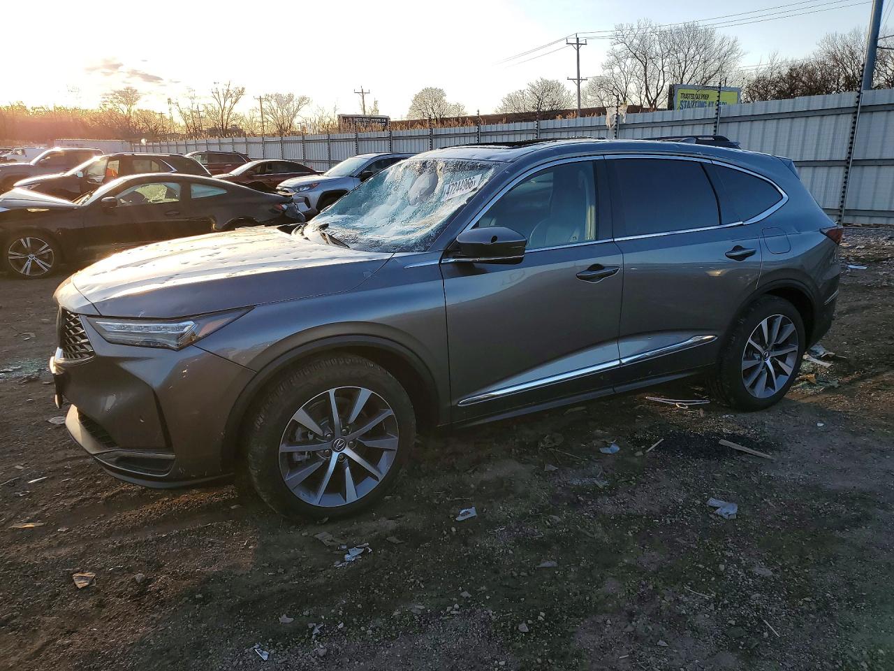 Salvage Acura MDX Image