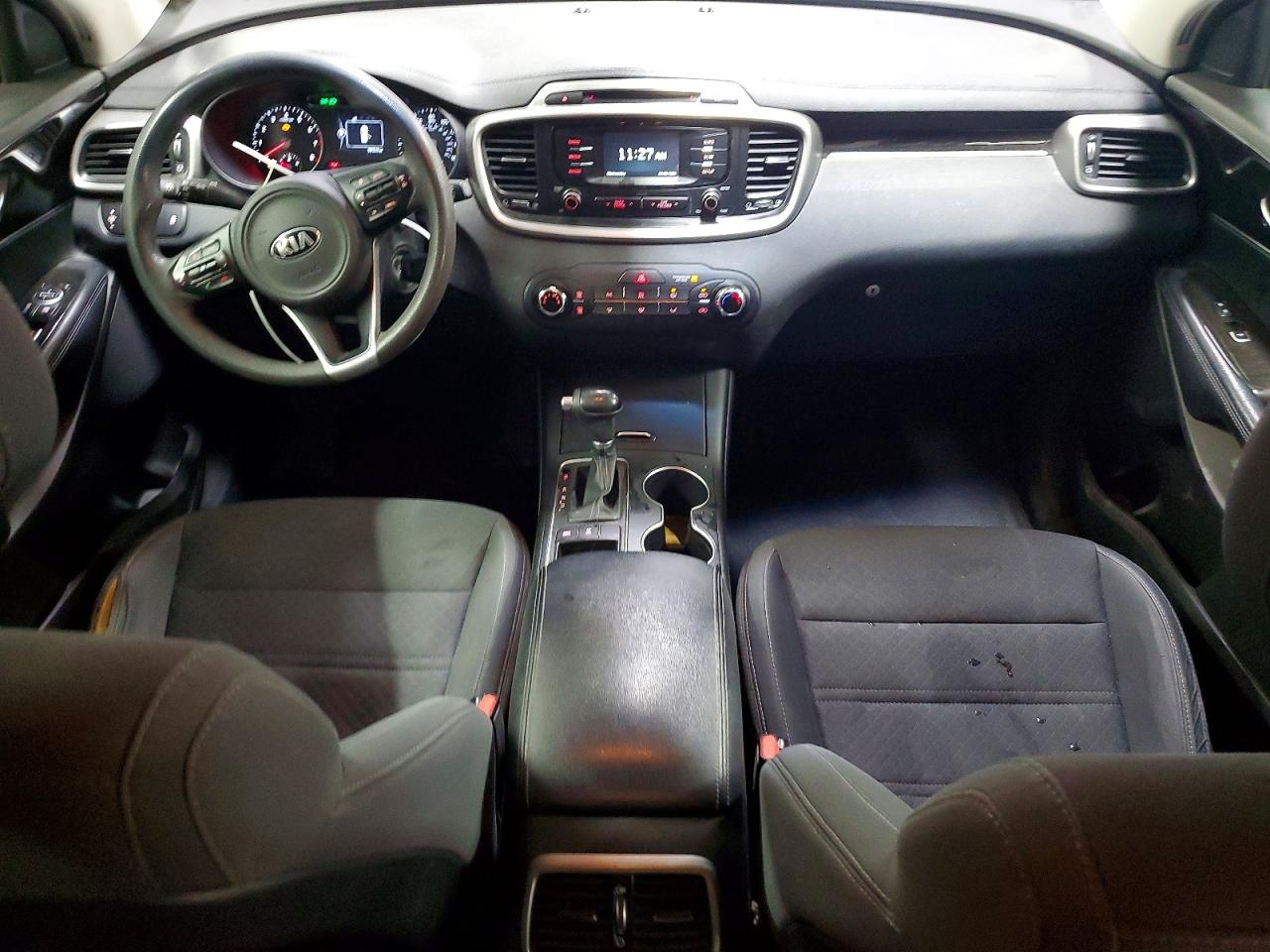 Kia Sorento Lx V6