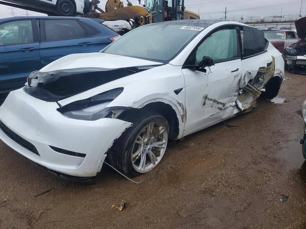Salvage Tesla Model Y Image