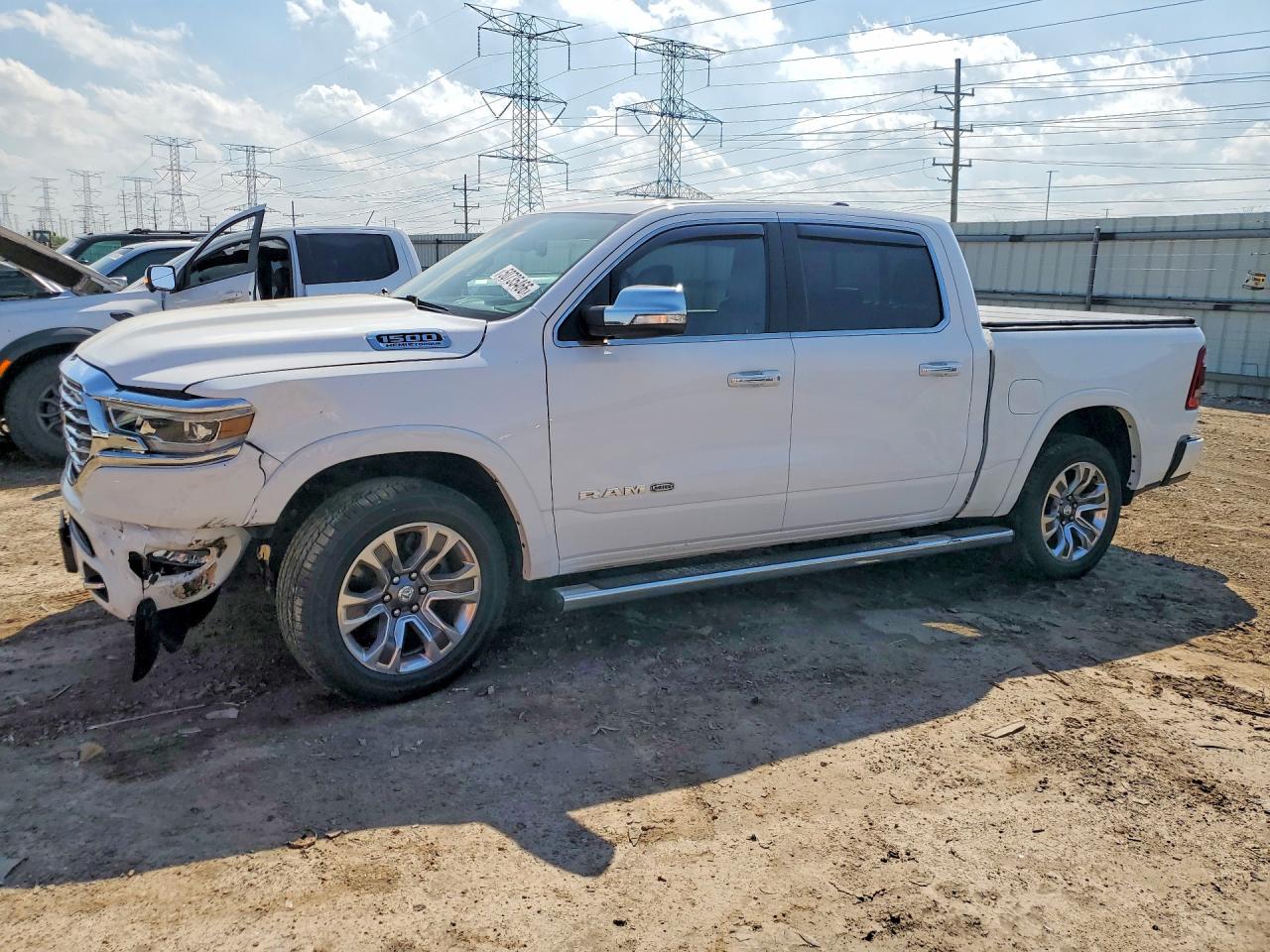 Salvage Ram 1500 Image