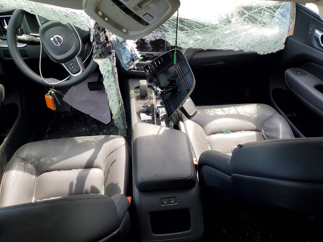Volvo XC60 Core