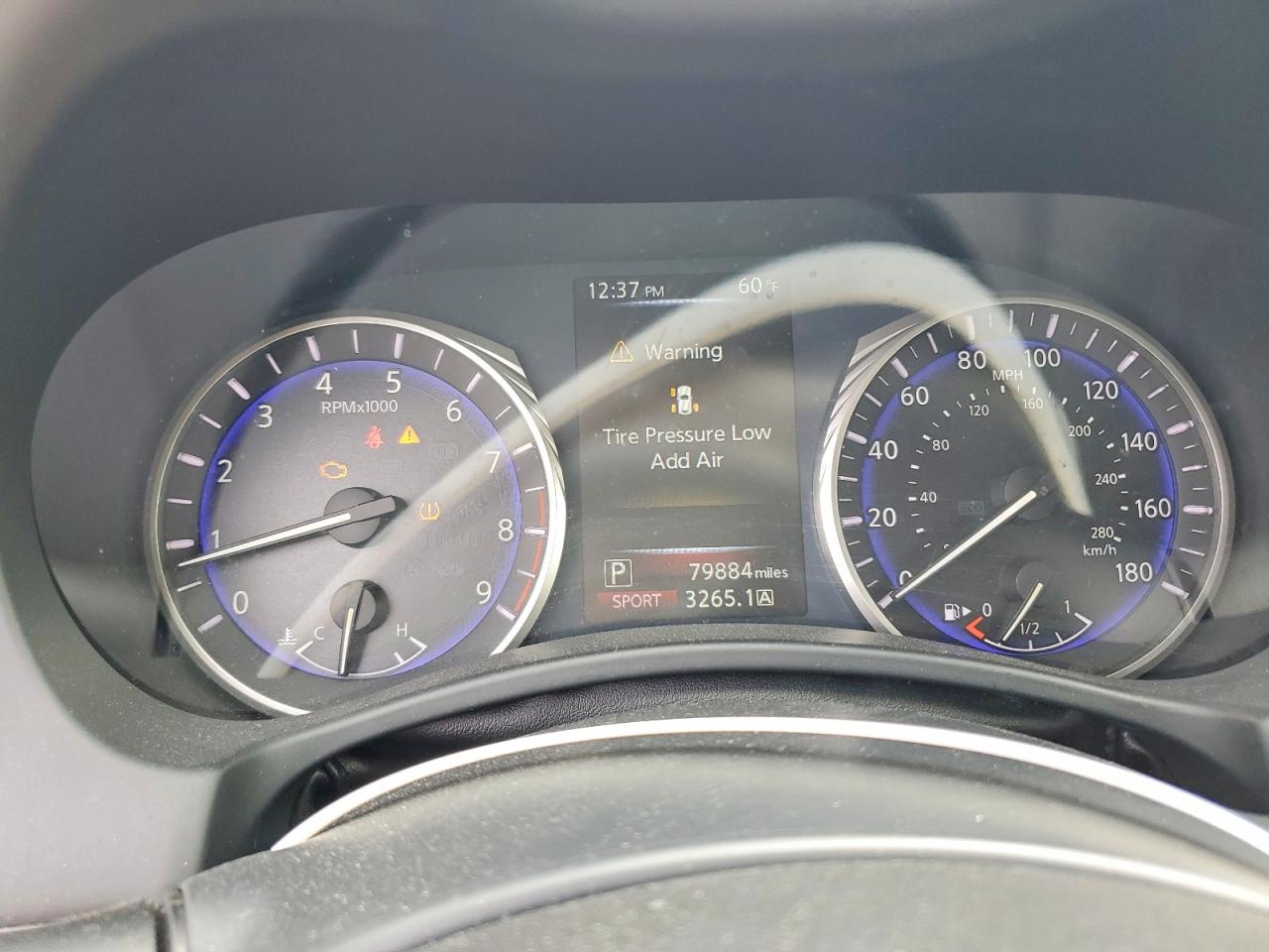 INFINITI Q50 Base