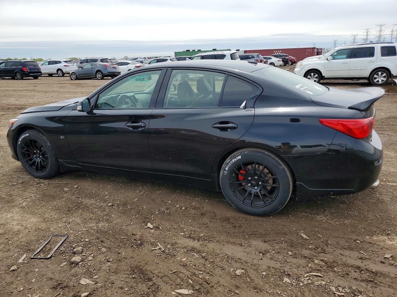 INFINITI Q50 Base
