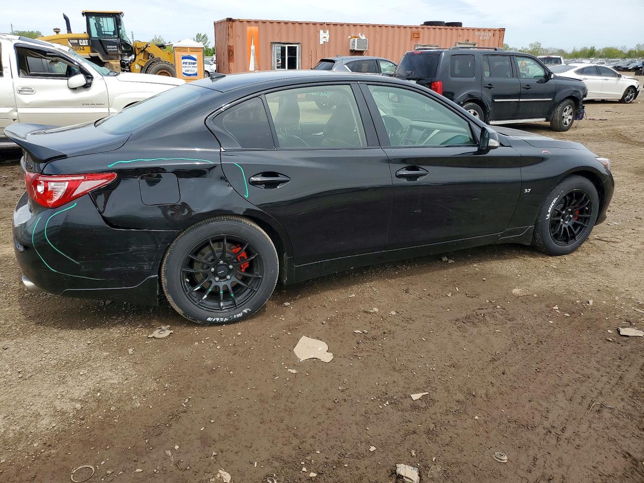 INFINITI Q50 Base