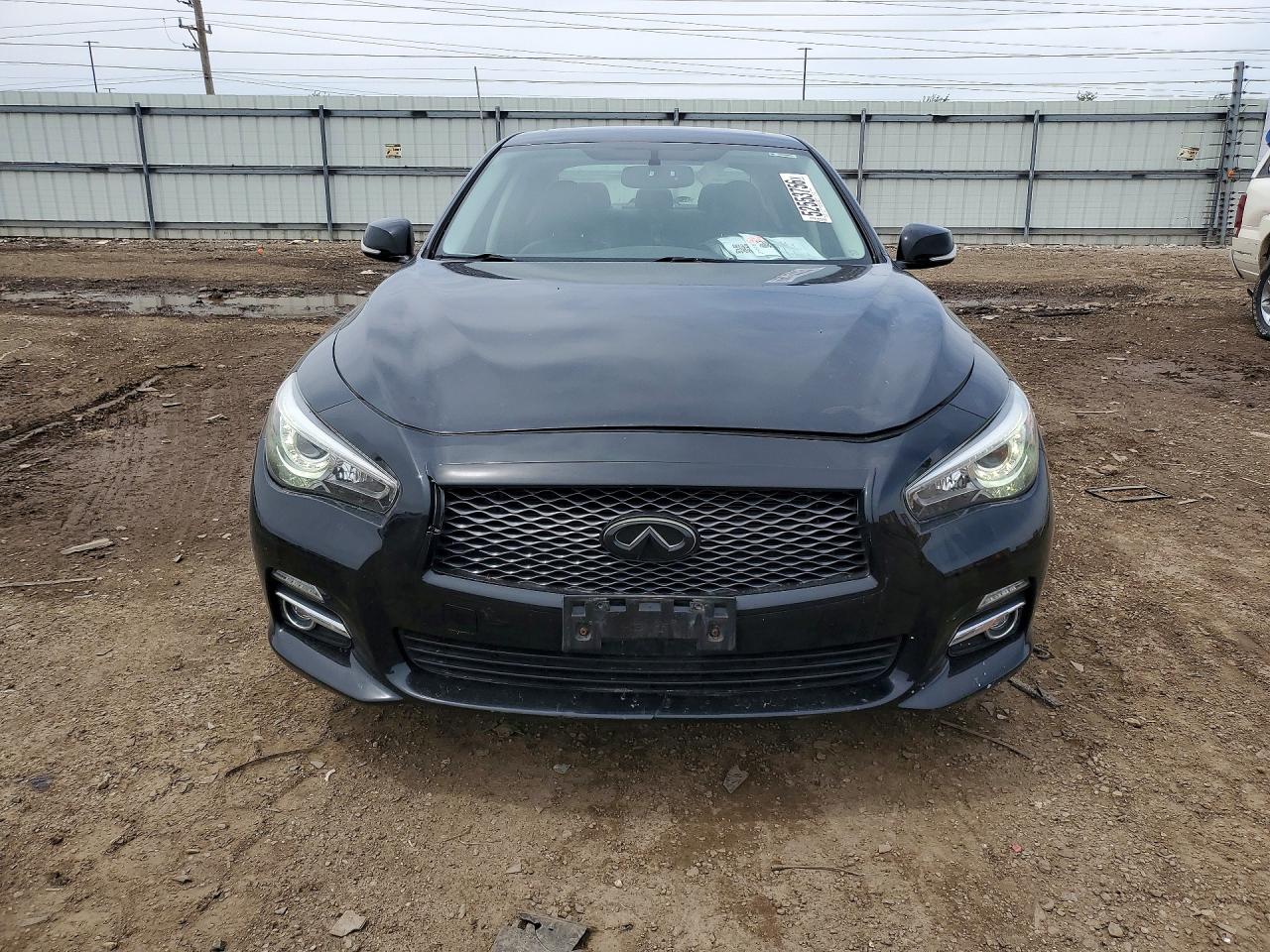 INFINITI Q50 Base