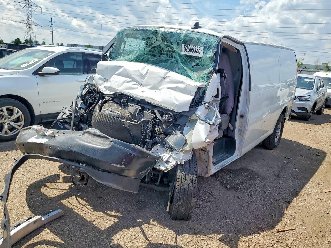 Salvage Chevrolet Express Image