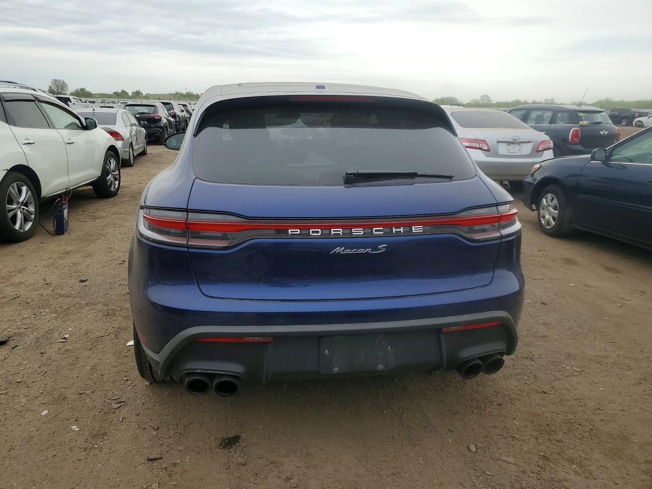 Porsche Macan S