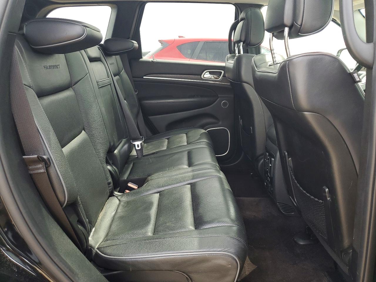 Jeep Cherokee Summit