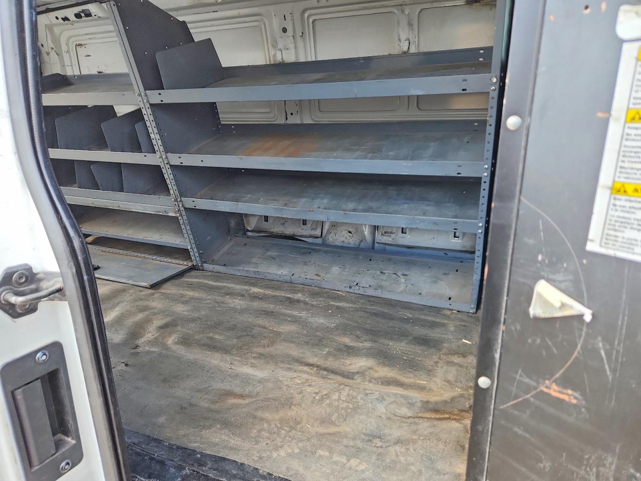 Ford Econoline E250 Van