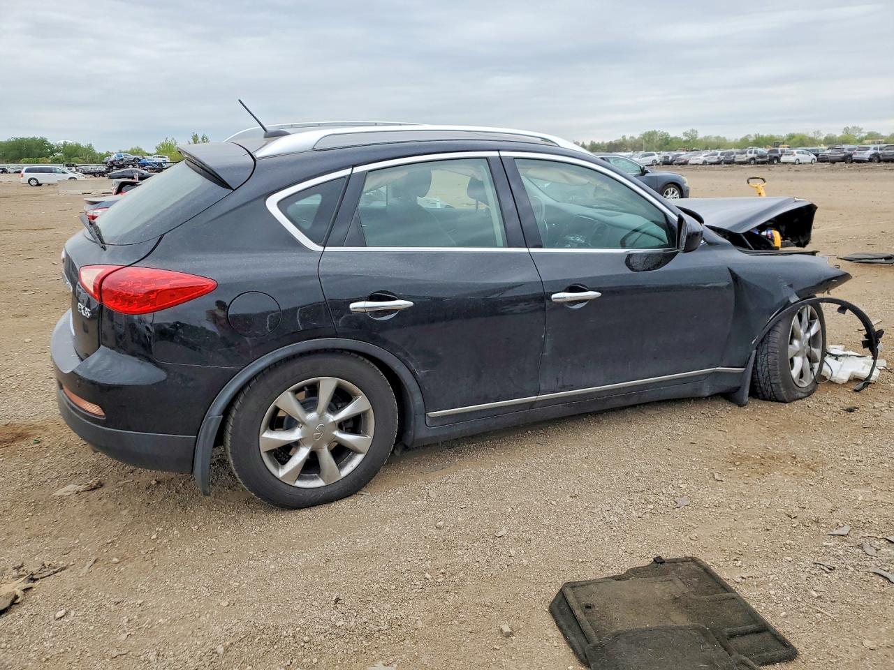 INFINITI Ex Base
