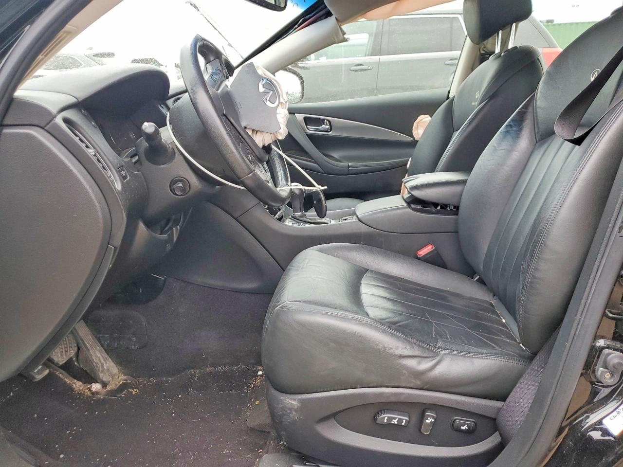 INFINITI Ex Base