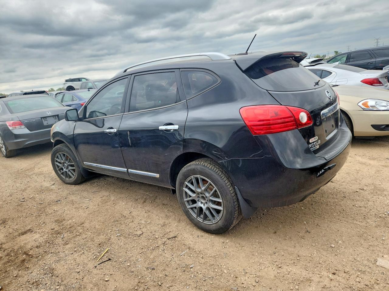 Nissan Rogue S