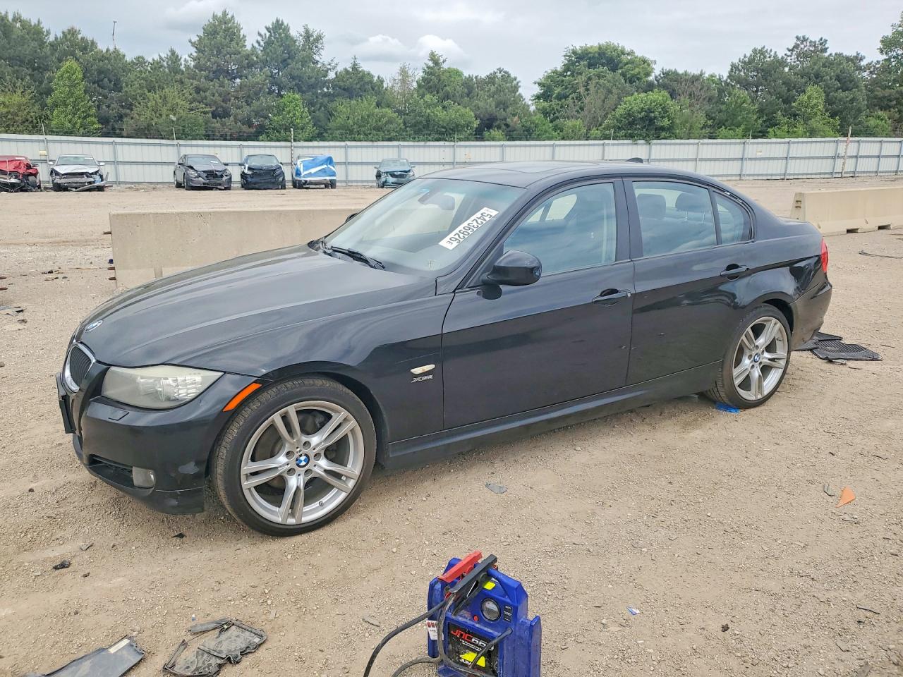 Salvage BMW 3 Series Image
