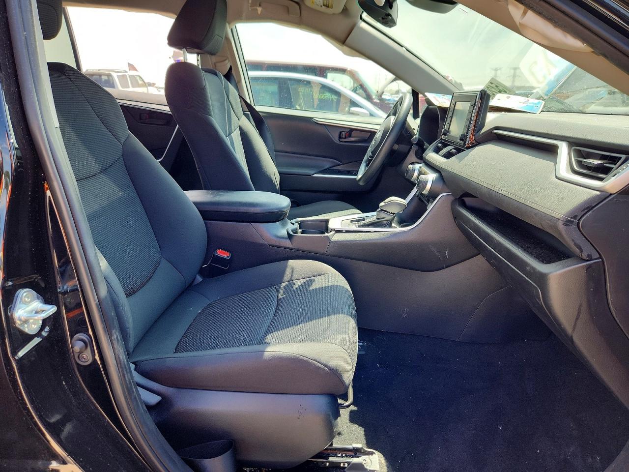 Toyota RAV4 Le