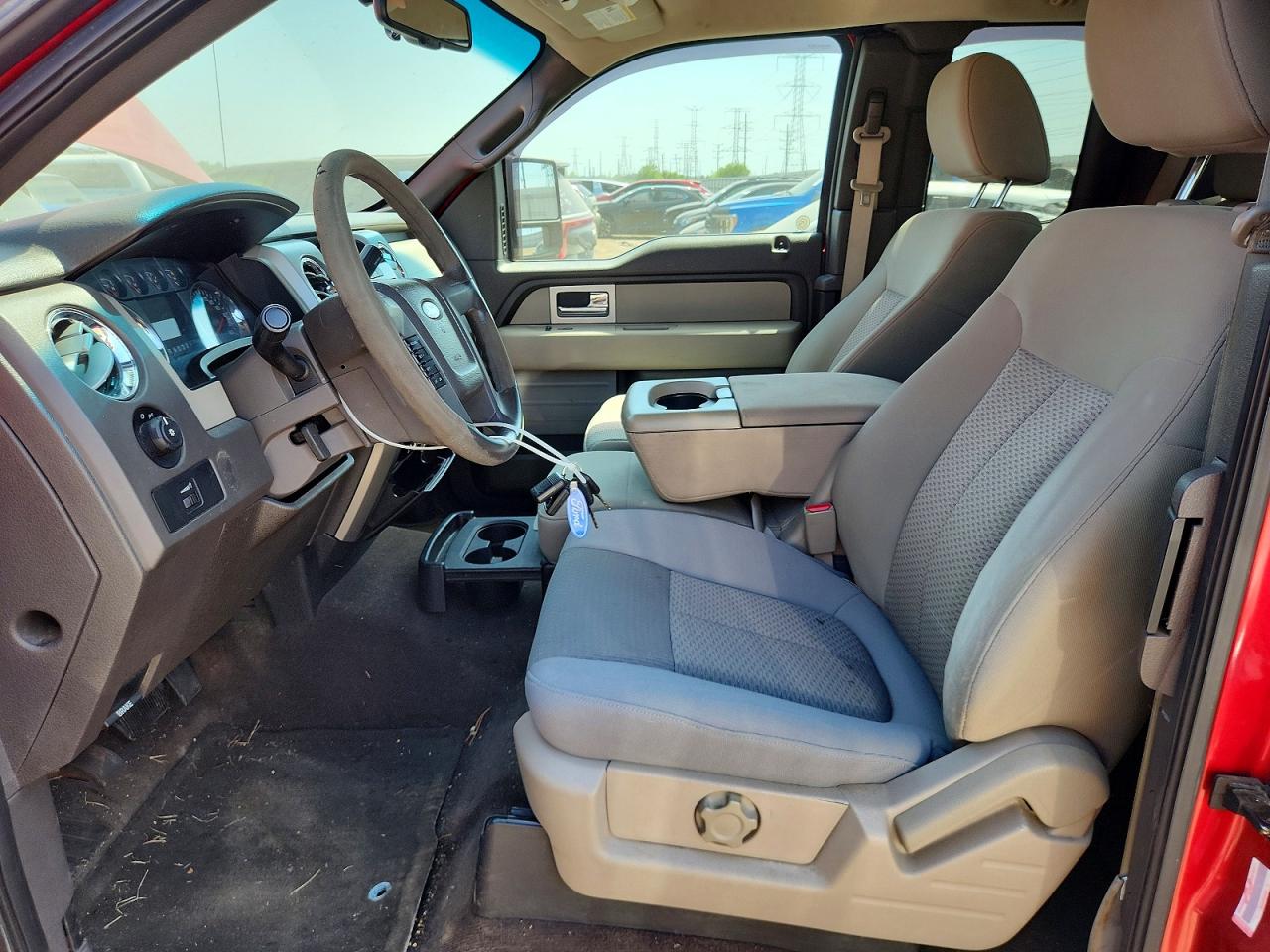 Ford F-150 Super Cab