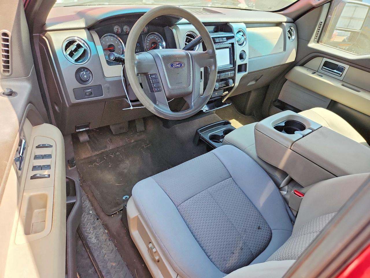 Ford F-150 Super Cab