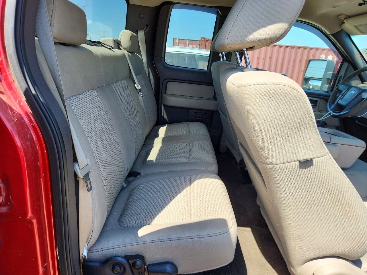 Ford F-150 Super Cab