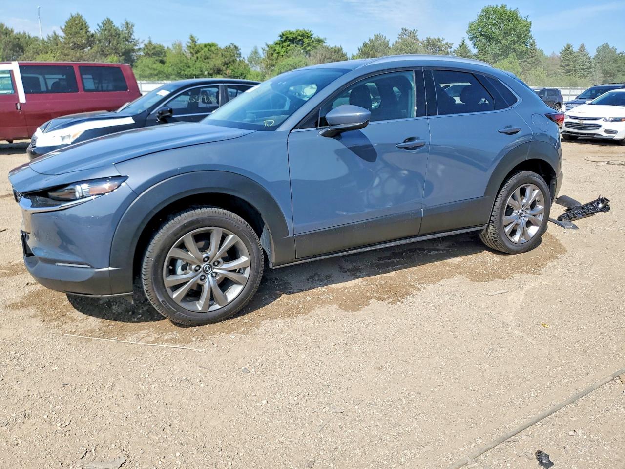 Salvage Mazda Cx Image