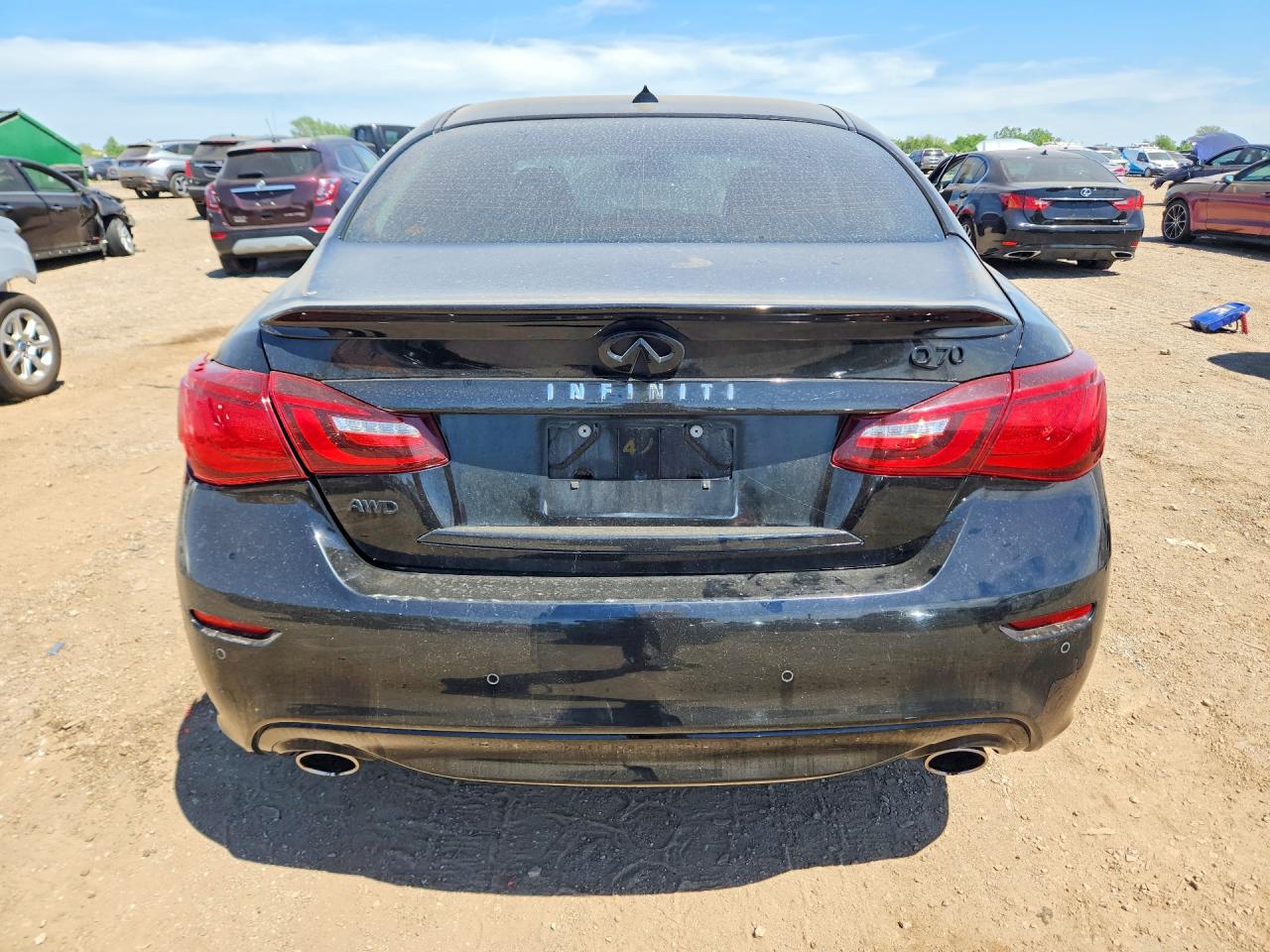 INFINITI Q70 3.7 Luxe