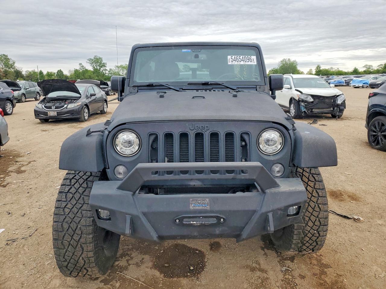 Jeep Wrangler Sahara