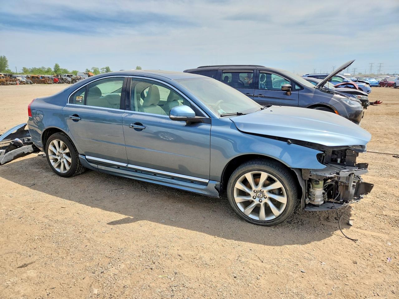Volvo S80 T6