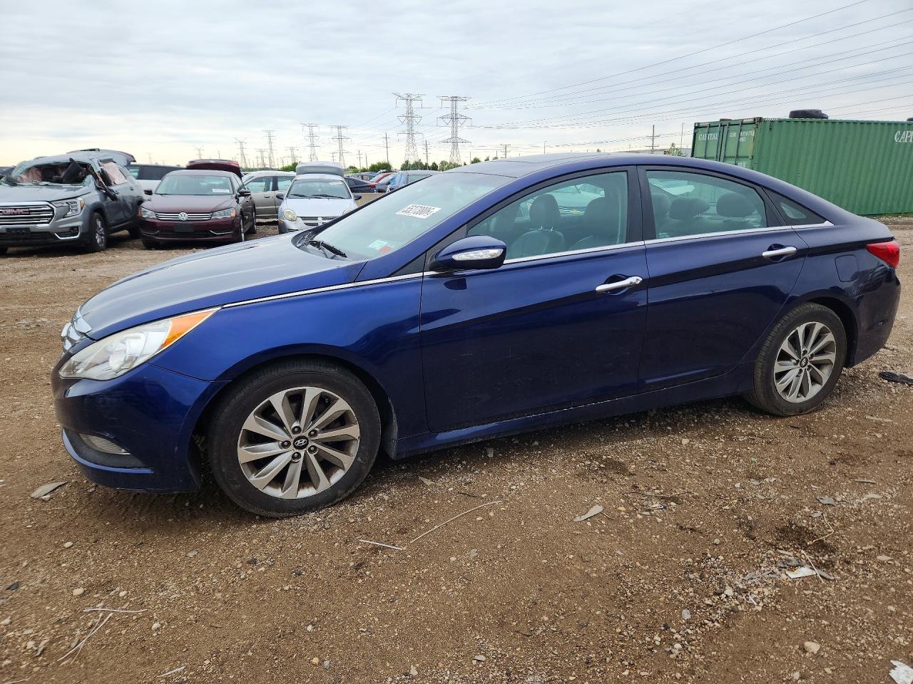 Salvage Hyundai SONATA Image