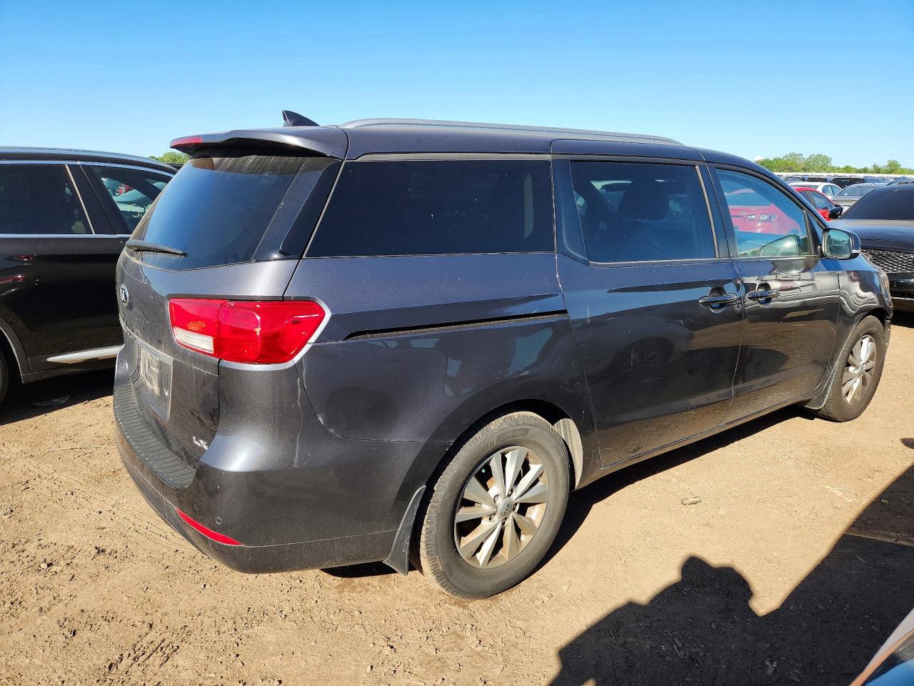 Kia Sedona Lx