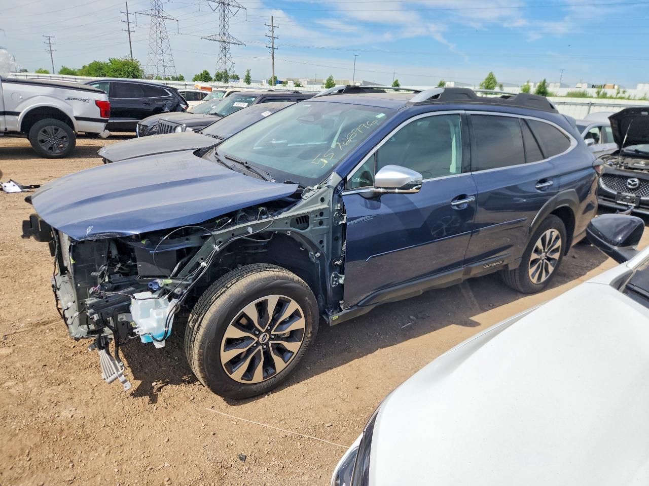 Salvage Subaru Outback Image