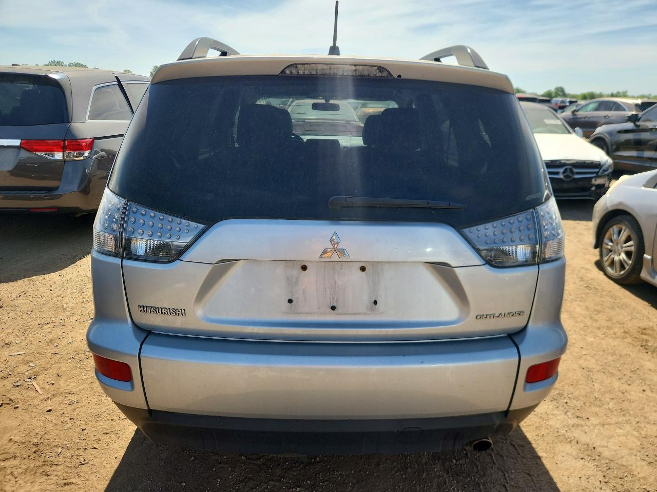 Mitsubishi Outlander Se