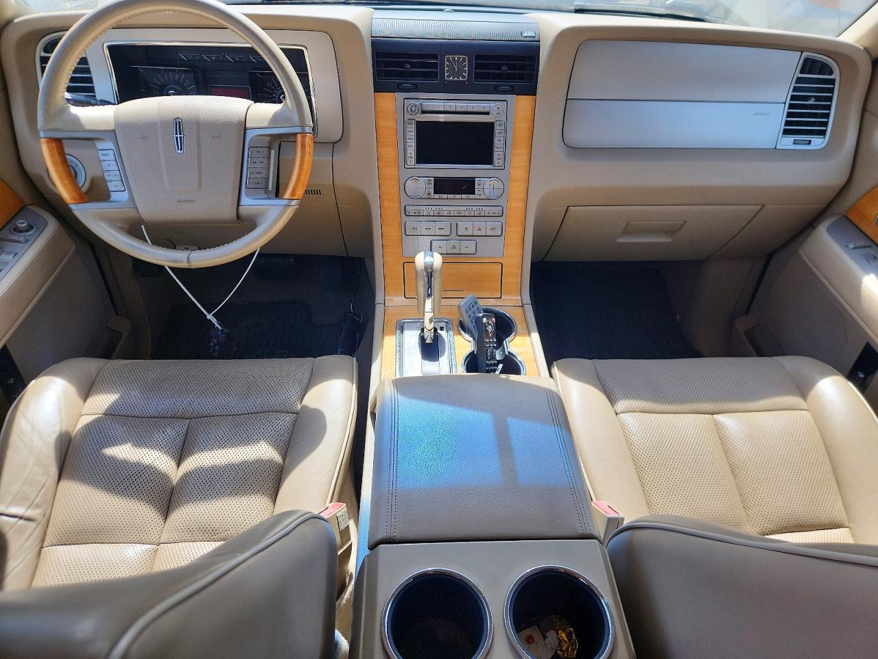 Lincoln Navigator L
