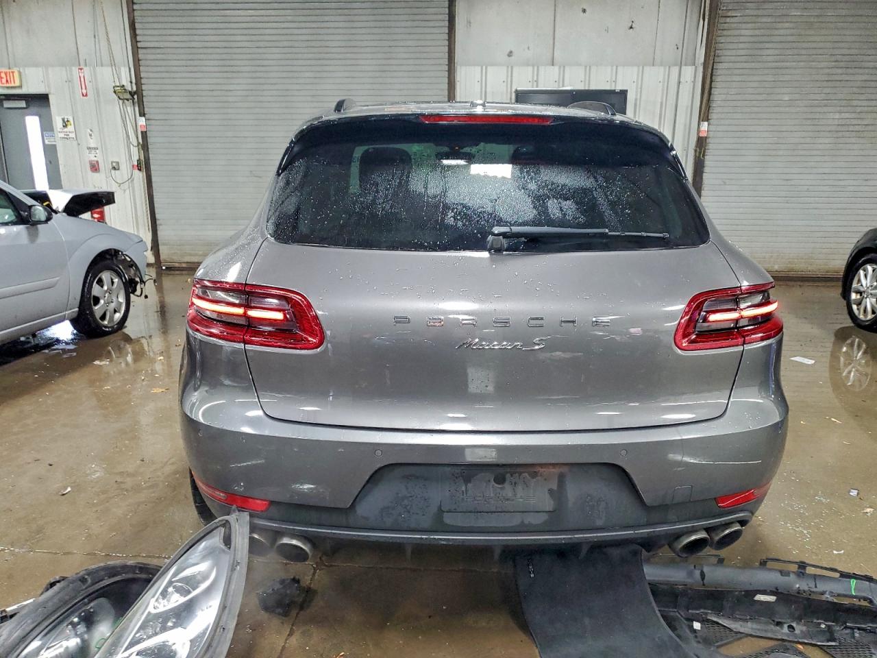 Porsche Macan S
