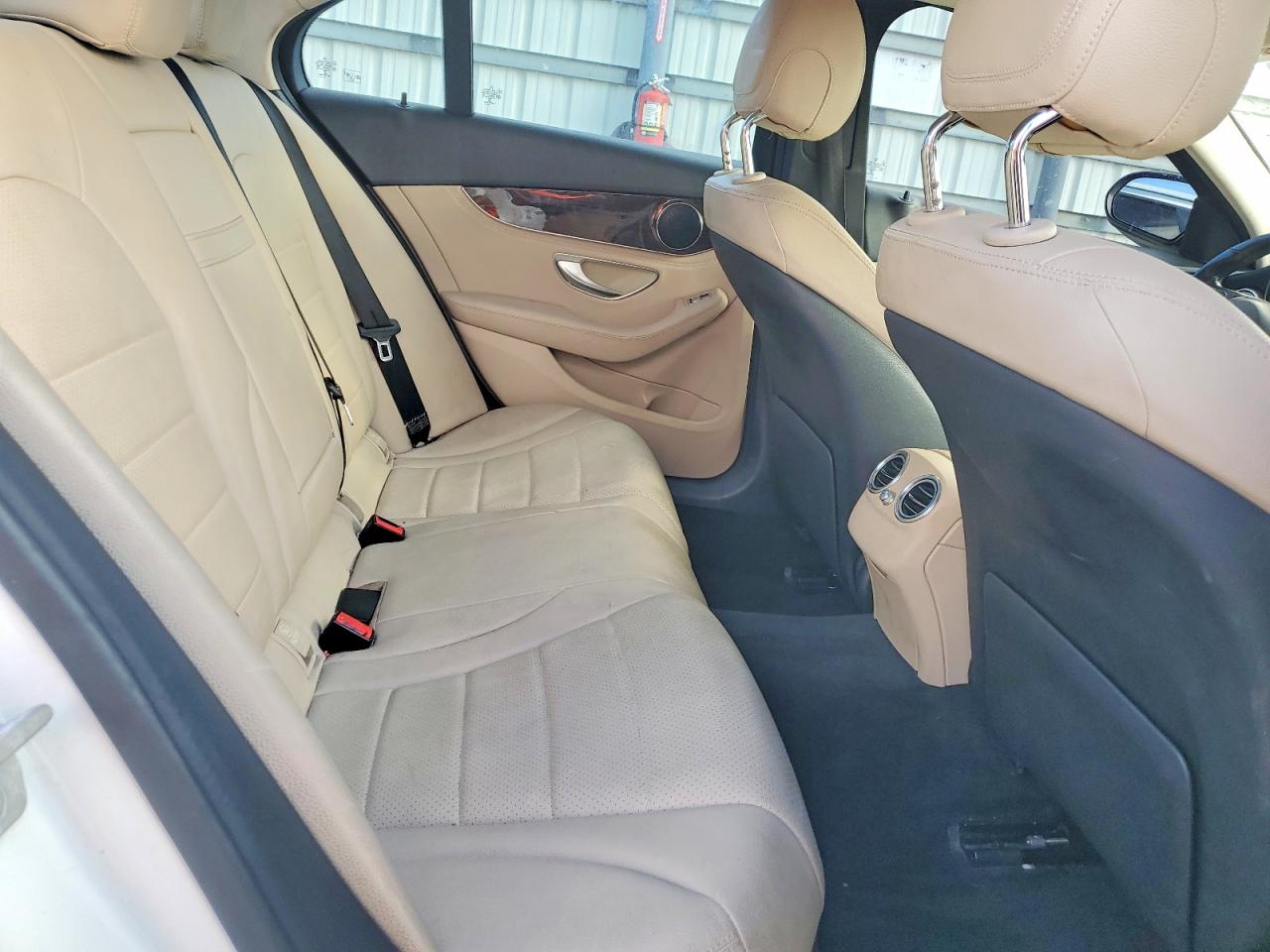 Mercedes-Benz C-Class 300