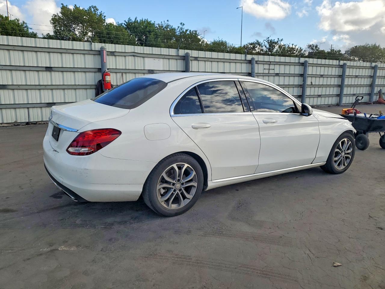 Mercedes-Benz C-Class 300