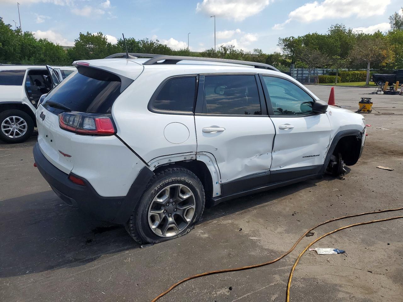 Jeep Cherokee Trailhawk