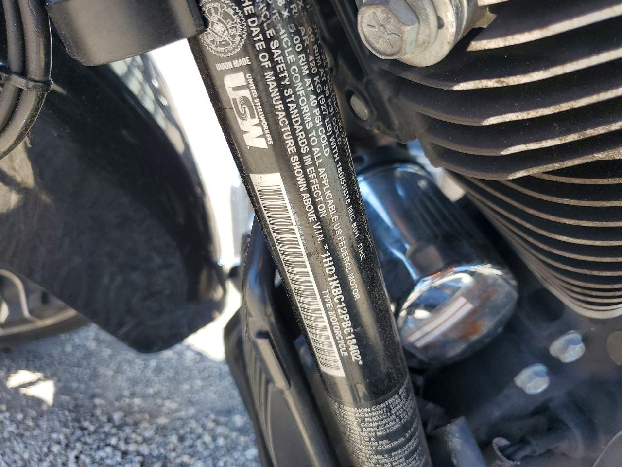 Harley-Davidson Fl