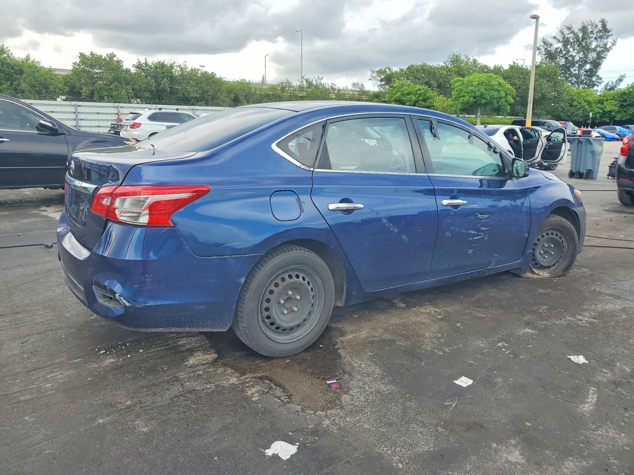 Nissan Sentra S