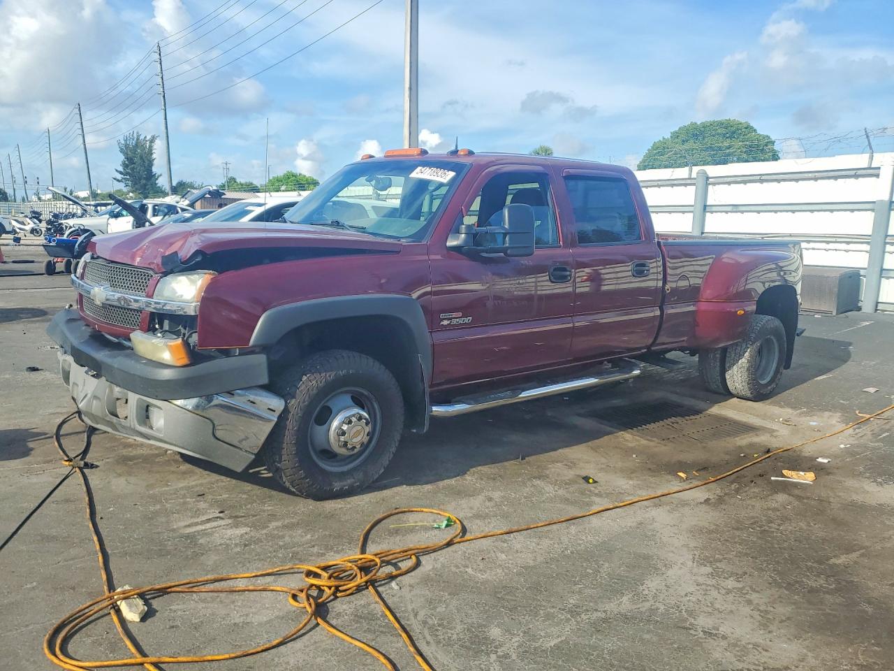 Salvage Chevrolet Silverado Image