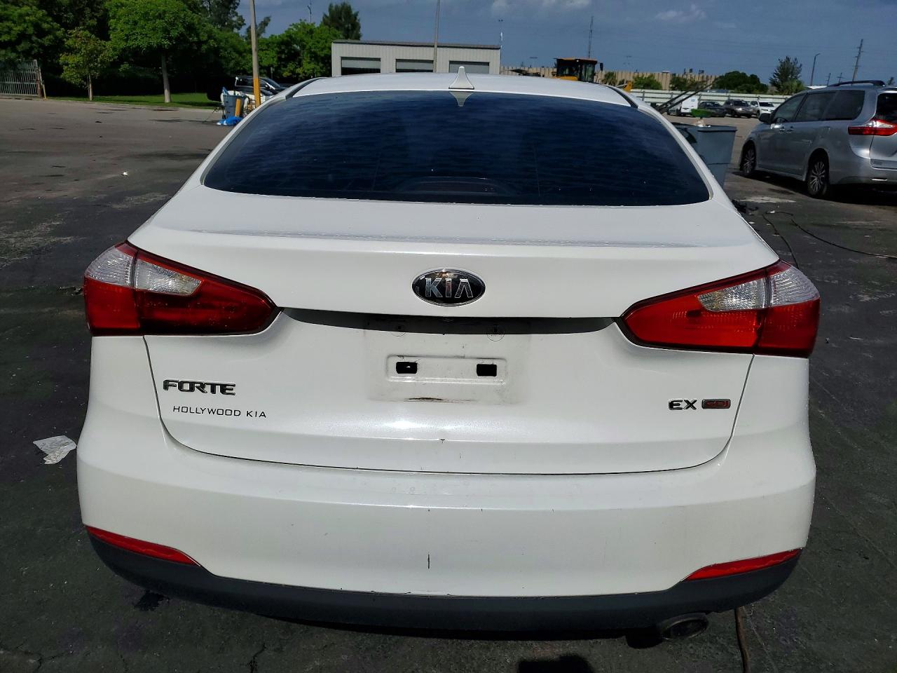 Kia Forte Ex