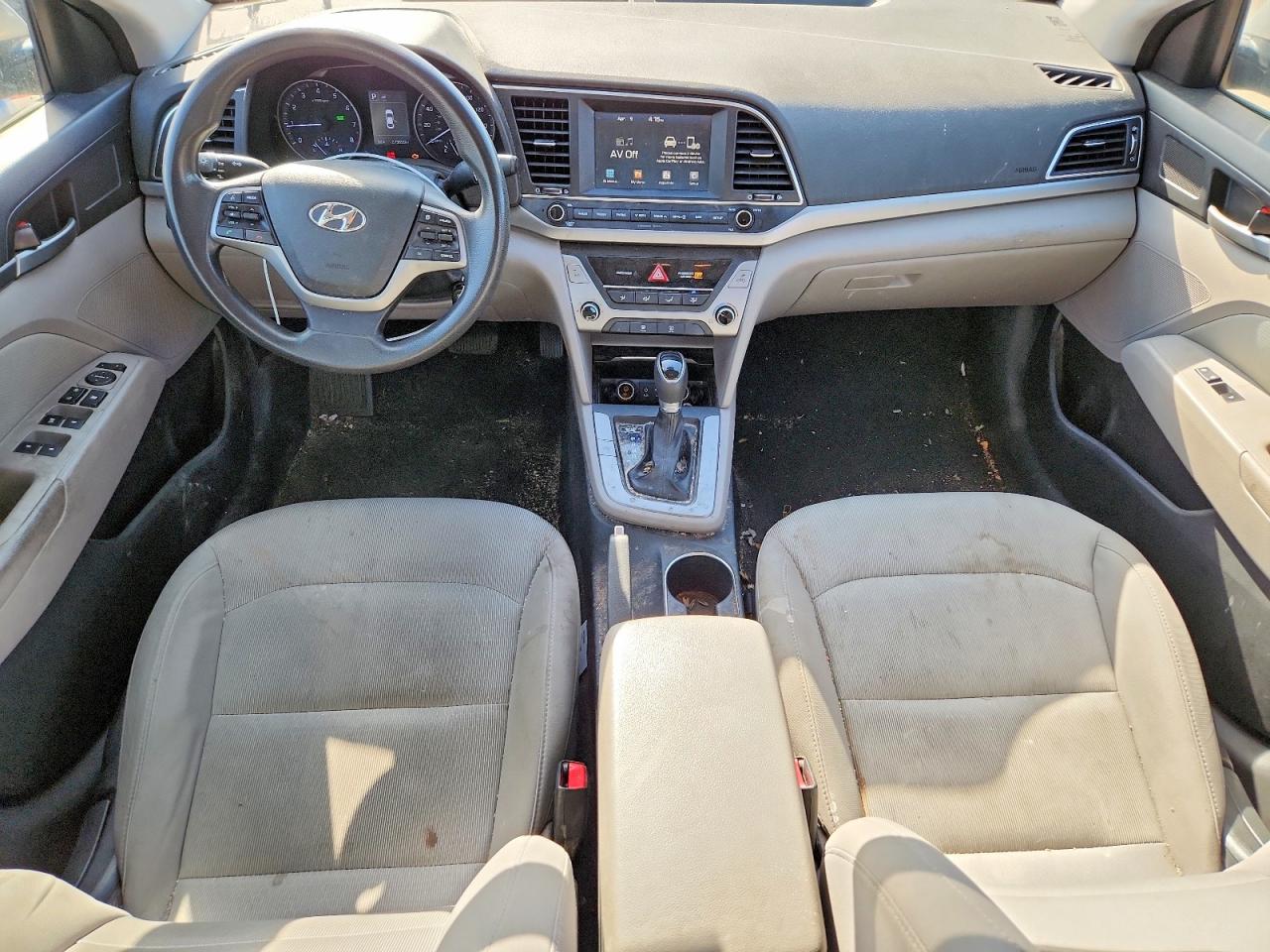 Hyundai ELANTRA Sel