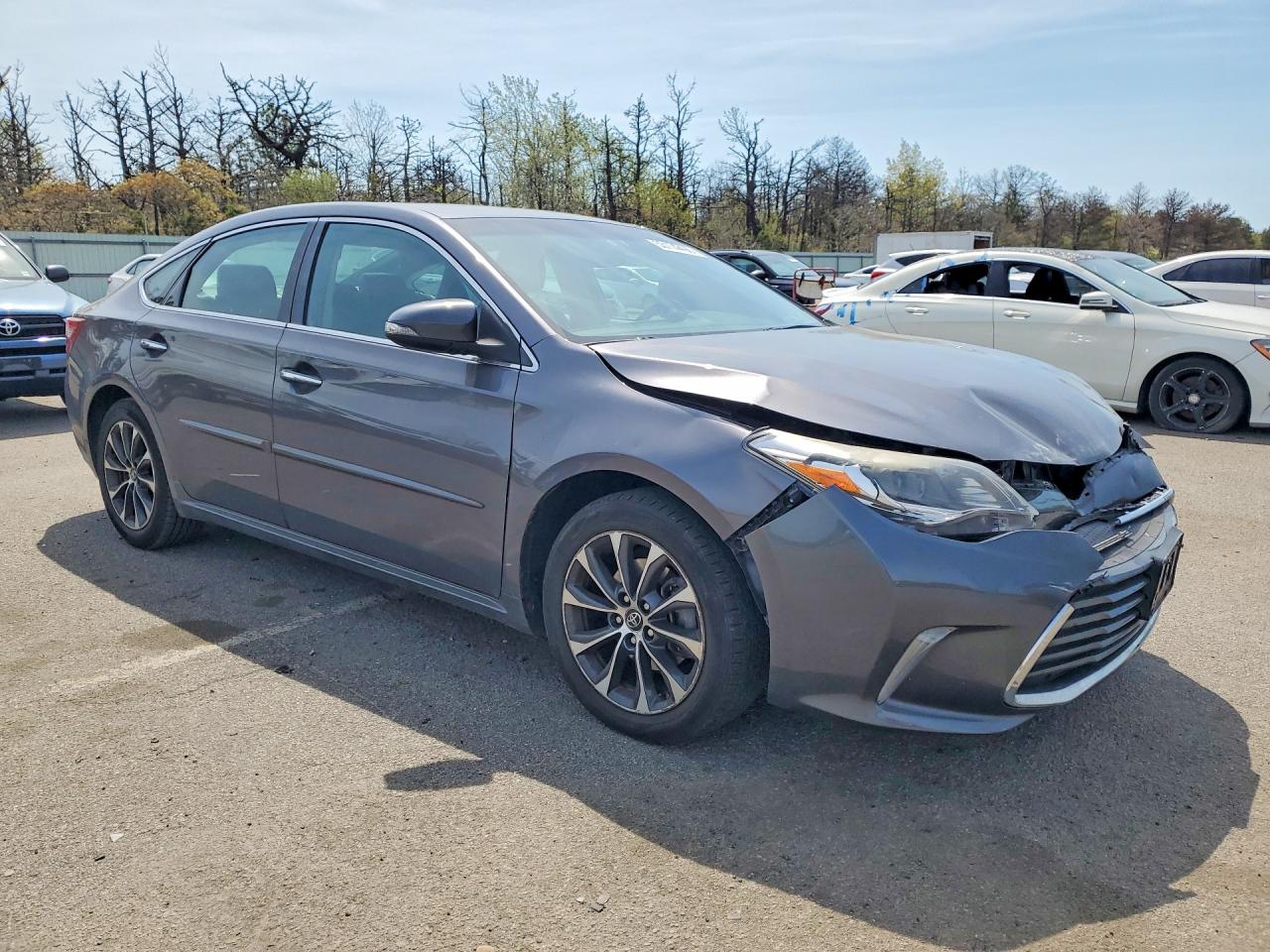 Toyota Avalon Xle Premium