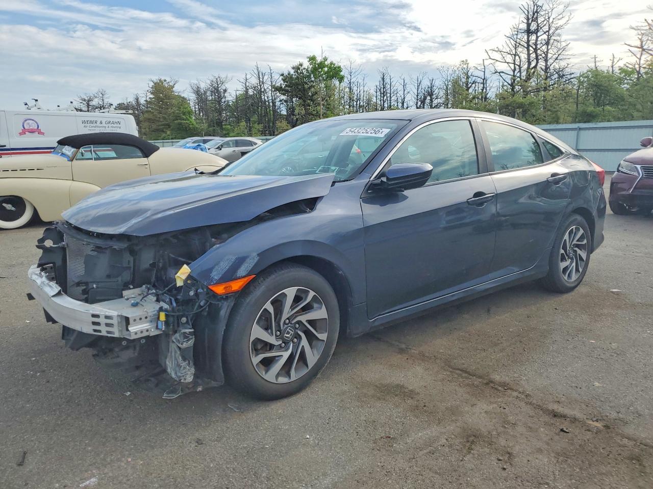 Salvage Honda Civic Image