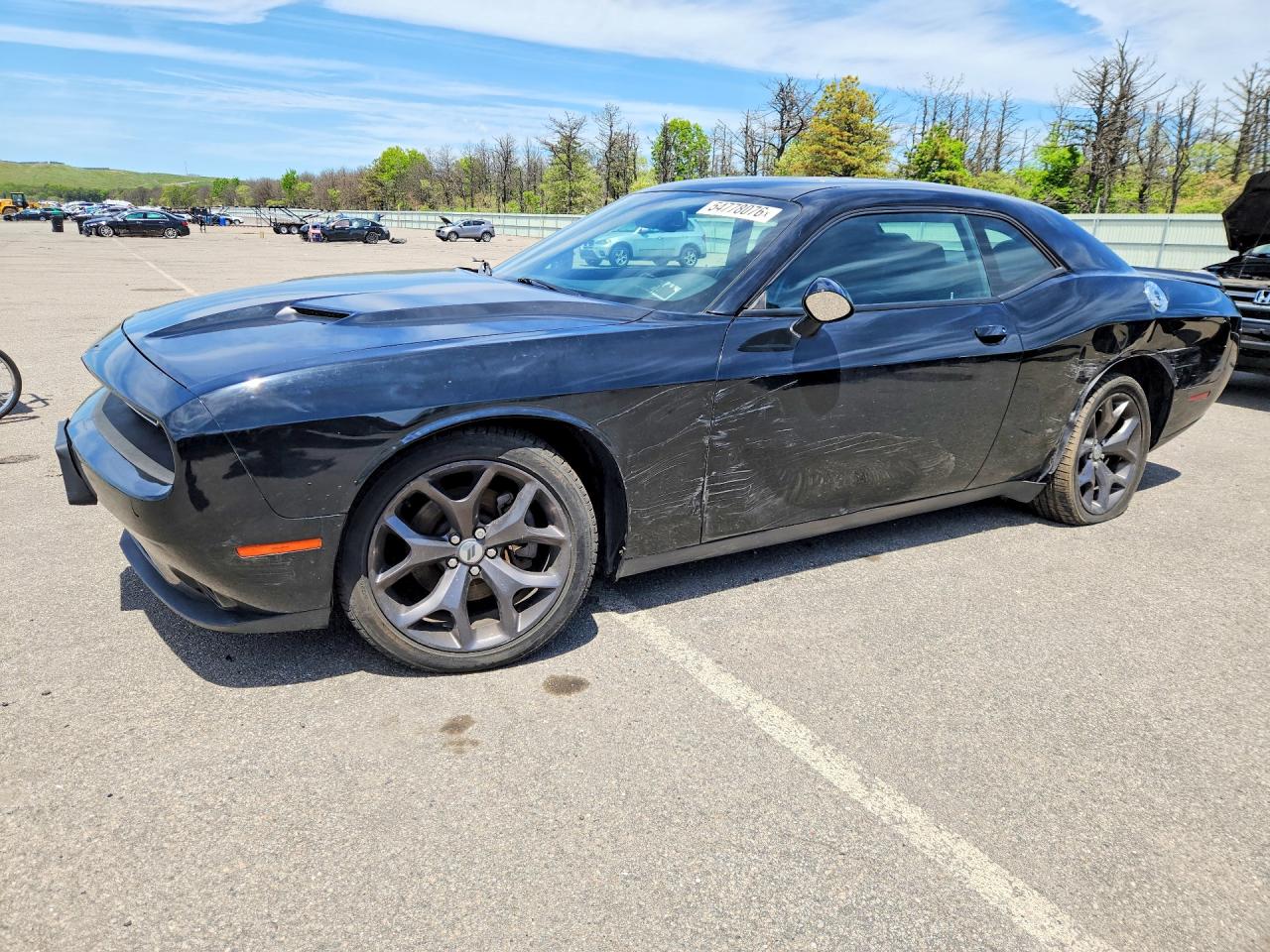 Salvage Dodge Challenger Image
