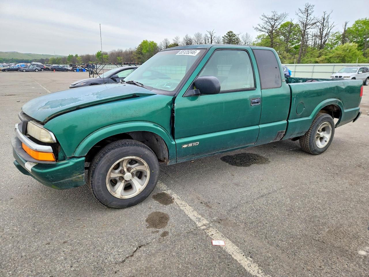 Salvage Chevrolet S10 Ext Image