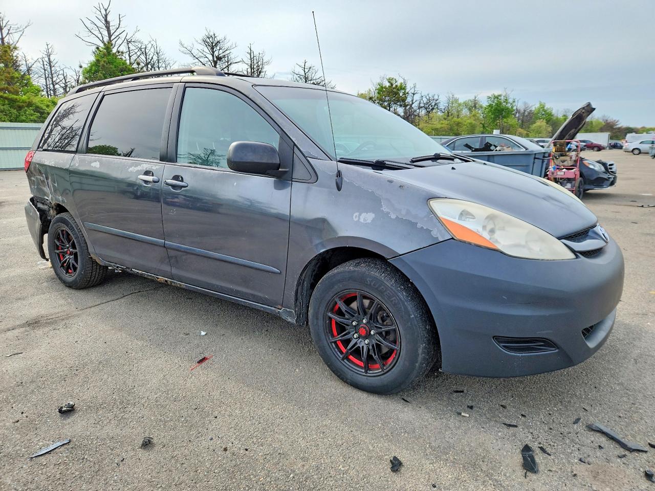 Toyota Sienna Ce 7 Passenger